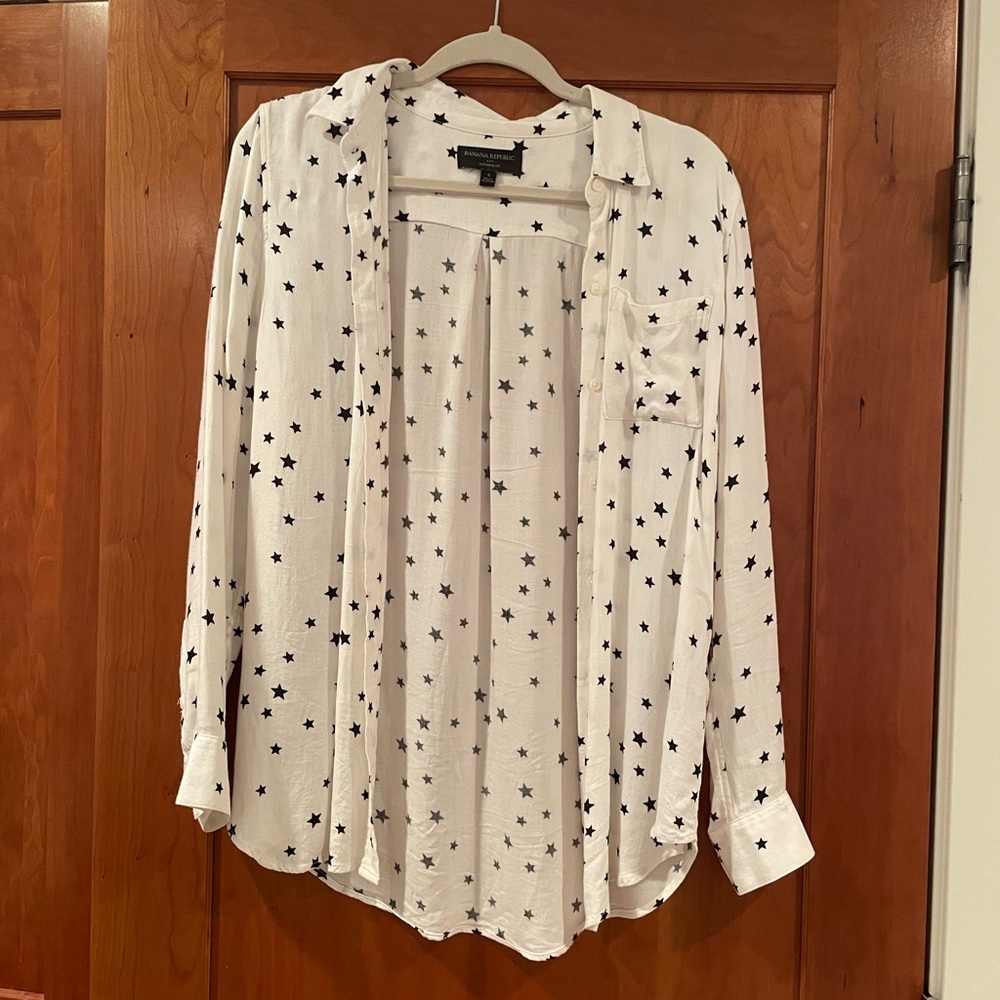 Banana Republic star shirt